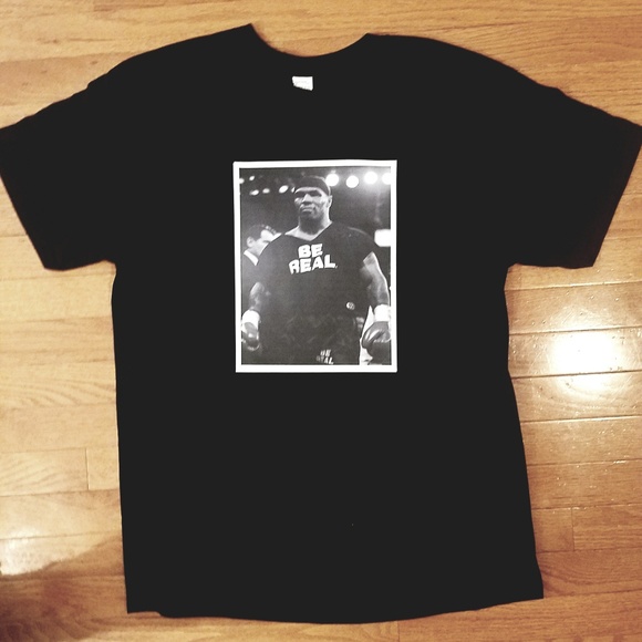 Mike Tyson Tee - Picture 2 of 4